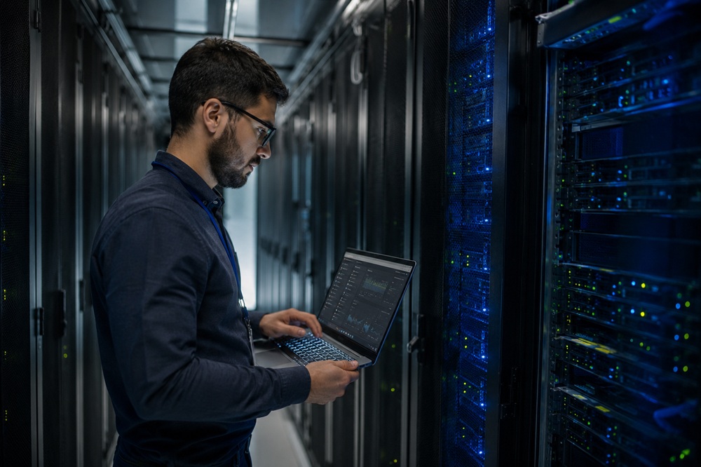 E-News für ambitionierte Entwickler - lesen Sie sich fit – Hosting unter Last: Was Ihr Shop im November wirklich braucht –…